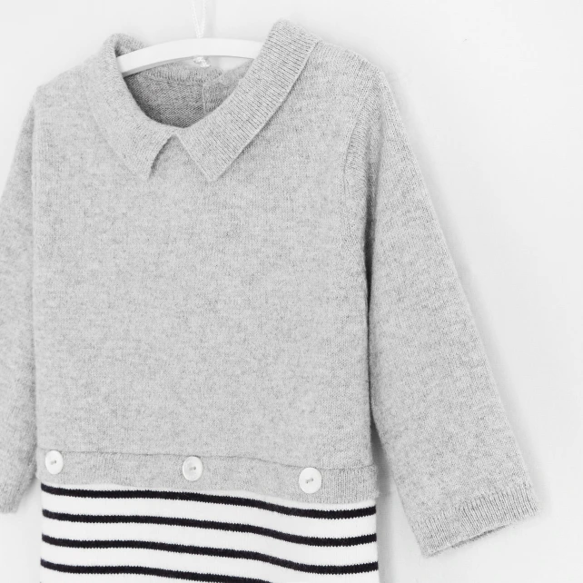 Combinaison bébé à rayures