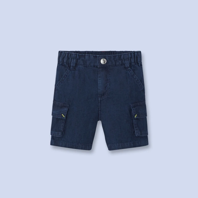 Short denim