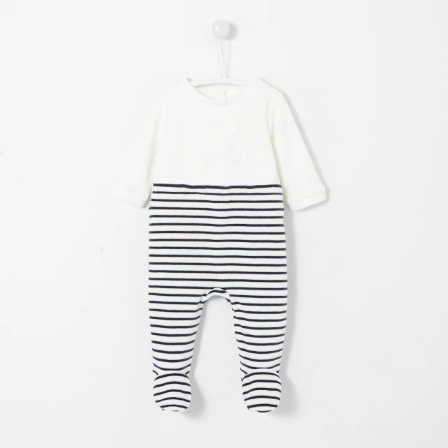 Dors-bien bébé garçon