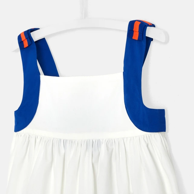 Top dos nu enfant fille