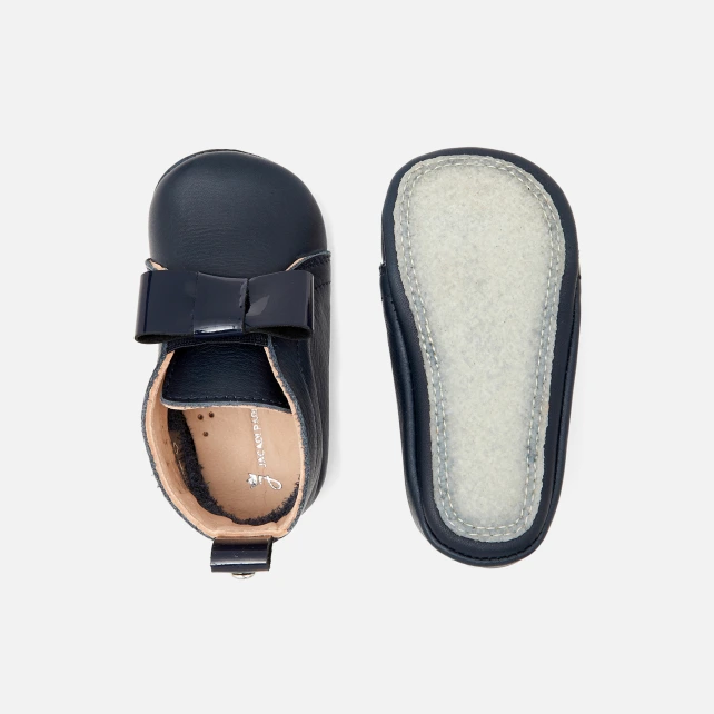 Chaussons bébé fille en cuir