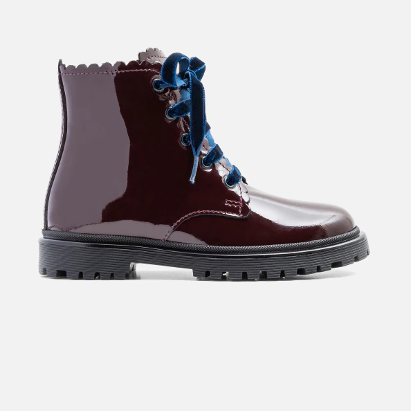 Boots en cuir verni enfant fille