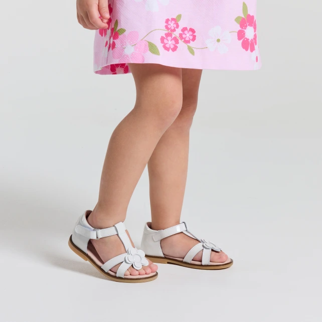 Sandales bébé fille en cuir verni