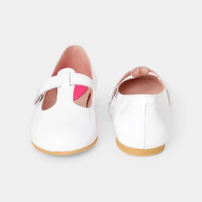 Salomés enfant fille en cuir verni