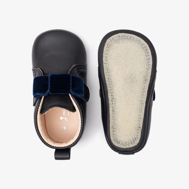 Chaussons bébé fille en cuir